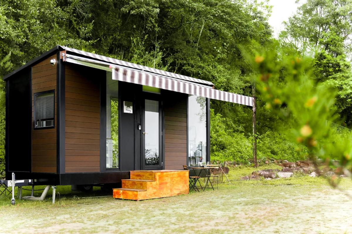 Forest View Cottage 2 by Tiny Away