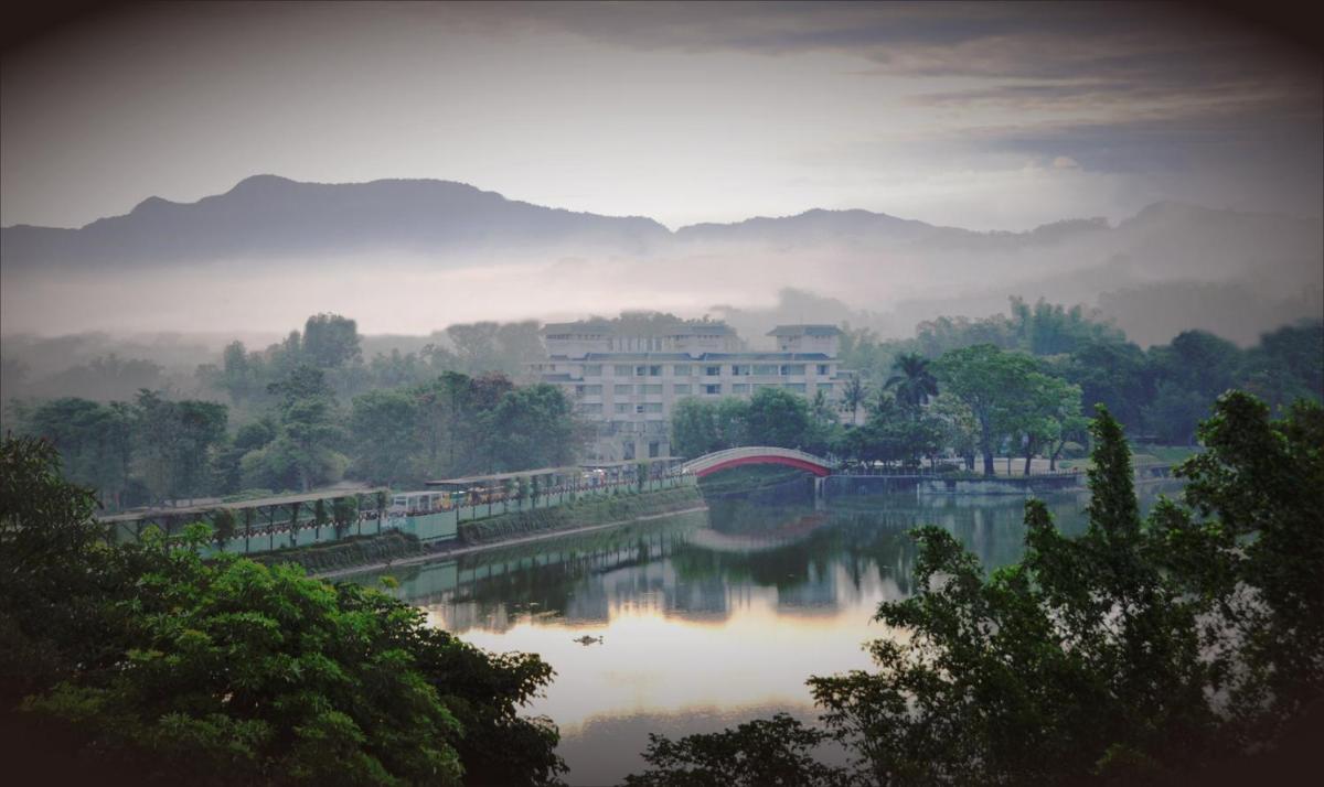 柳營尖山埤 Liuying Jianshanpi Resort